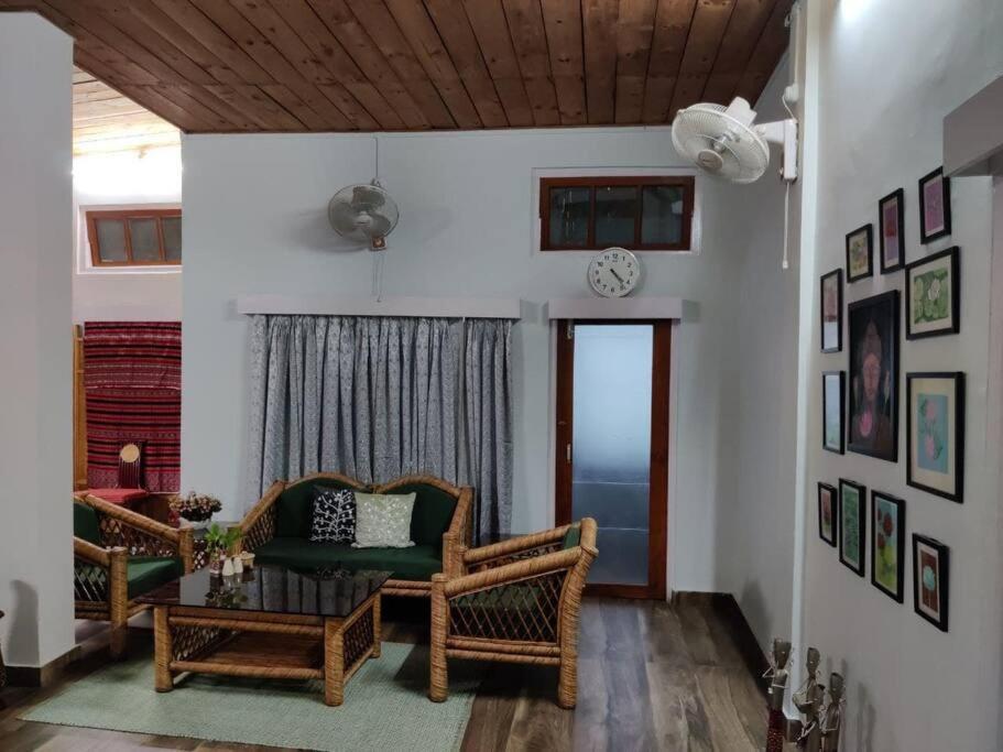 The Nook Rooftop Condo And Garden Γουβαχάτι Εξωτερικό φωτογραφία